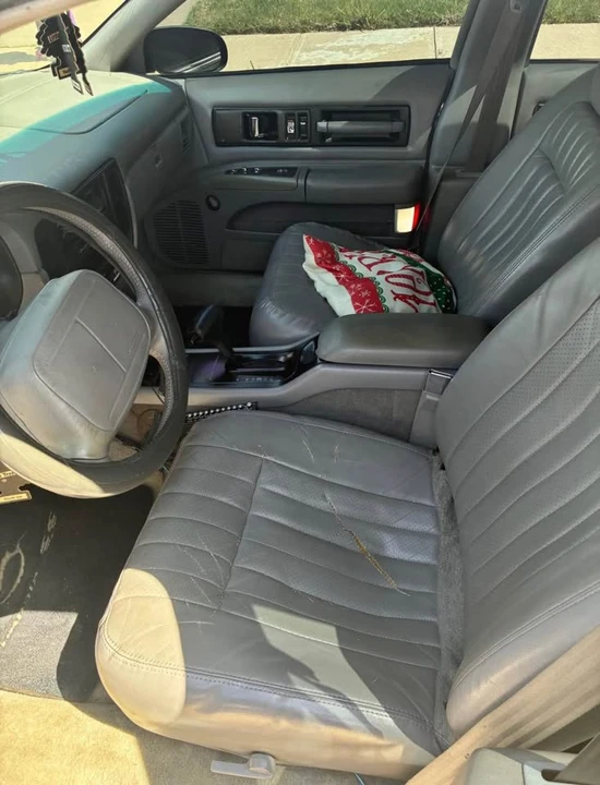 1995 Chevrolet Impala 7th Gen - Image 9 of 13