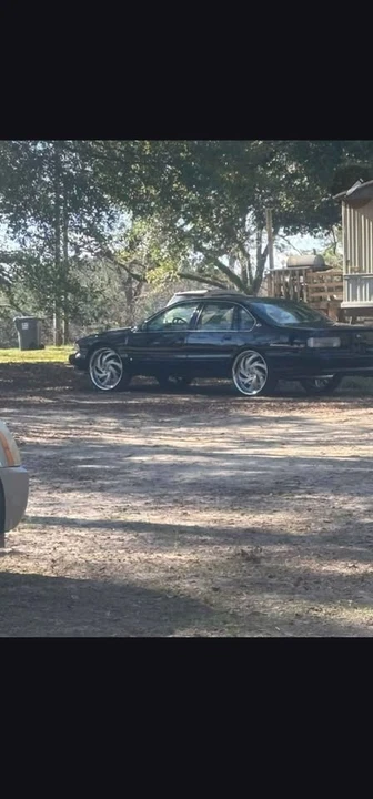 1995 Chevrolet Impala 7th Gen - Image 2 of 2
