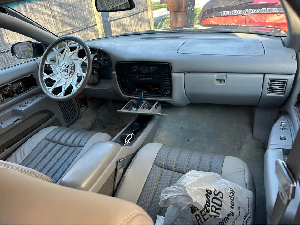 1995 Chevrolet Impala 7th Gen - Image 9 of 12