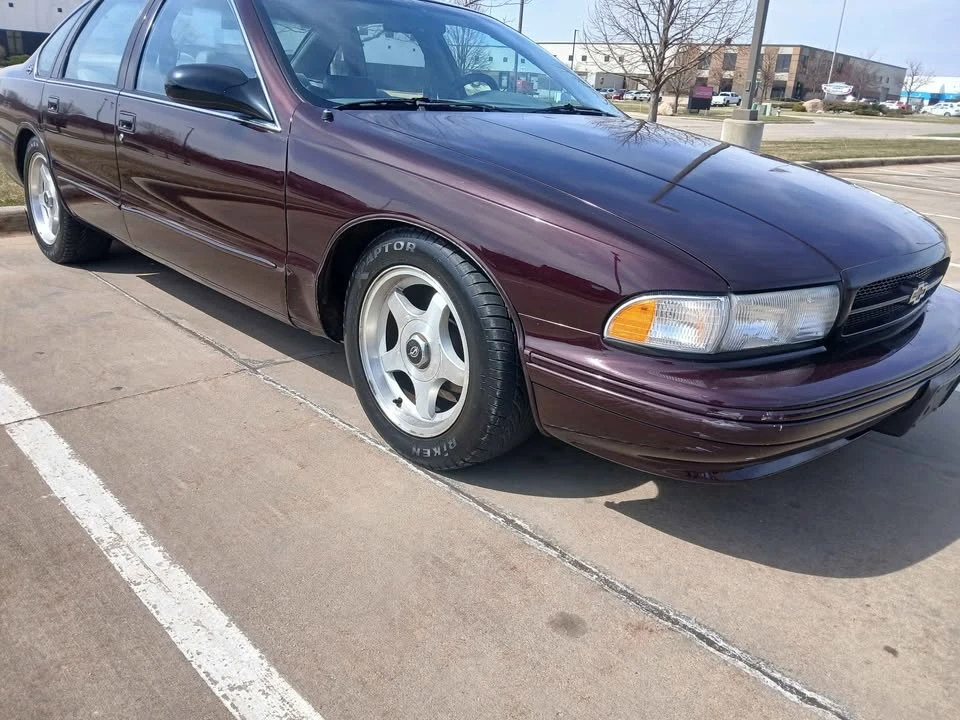 1995 Chevrolet Impala 7th Gen - Image 5 of 16