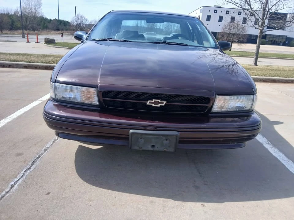 1995 Chevrolet Impala 7th Gen - Image 4 of 16