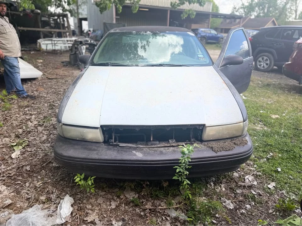 1995 Chevrolet Impala 7th Gen - Image 2 of 8