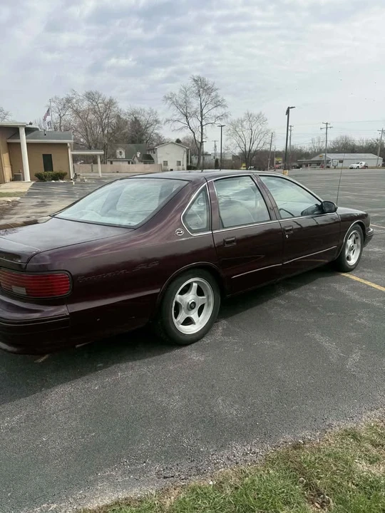 1995 Chevrolet Impala 7th Gen - Image 8 of 16