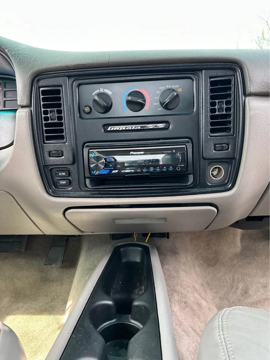 1995 Chevrolet Impala 7th Gen - Image 14 of 14