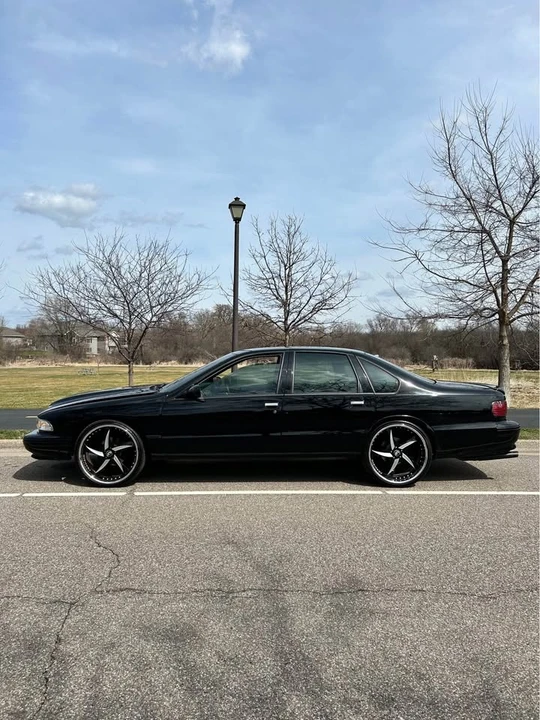 1995 Chevrolet Impala 7th Gen - Image 6 of 14