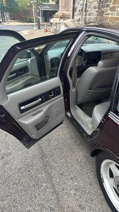 1995 Chevrolet Impala 7th Gen - Image 8 of 9