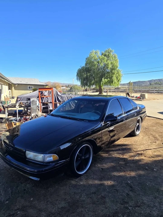 1995 Chevrolet Impala 7th Gen - Image 9 of 16