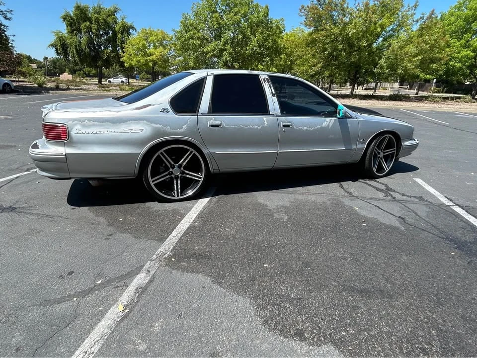 1995 Chevrolet Impala 7th Gen - Image 5 of 6