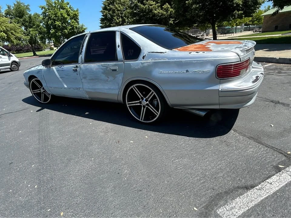 1995 Chevrolet Impala 7th Gen - Image 4 of 6