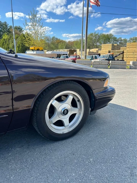 1995 Chevrolet Impala 7th Gen - Image 8 of 18