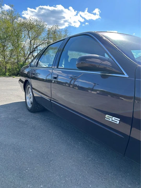 1995 Chevrolet Impala 7th Gen - Image 3 of 18
