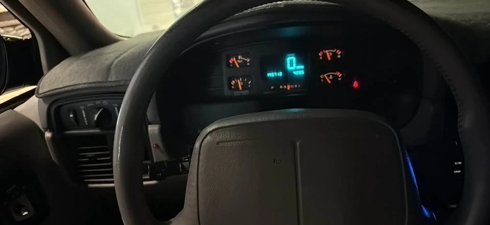 1995 Chevrolet Impala 7th Gen - Image 2 of 7
