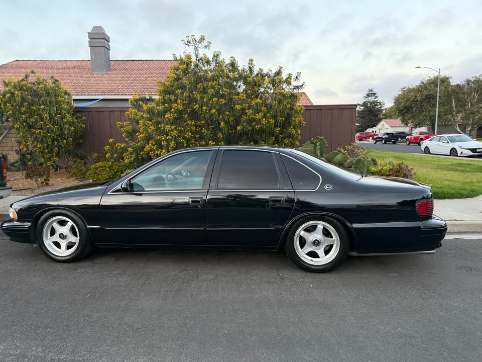 1995 Chevrolet Impala 7th Gen - Image 4 of 7