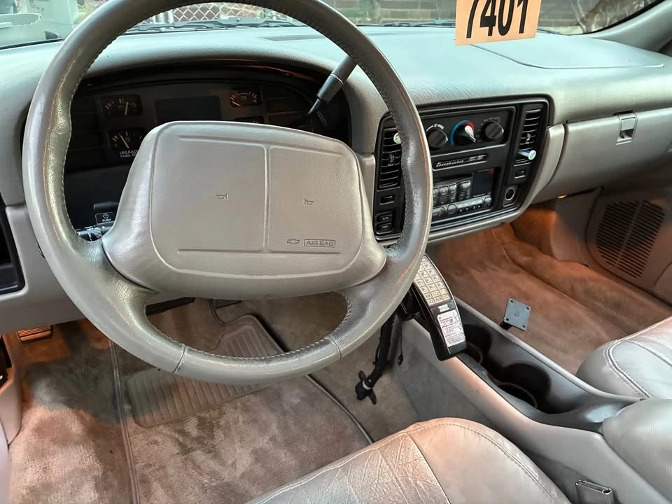 1995 Chevrolet Impala 8th Gen - Image 9 of 11