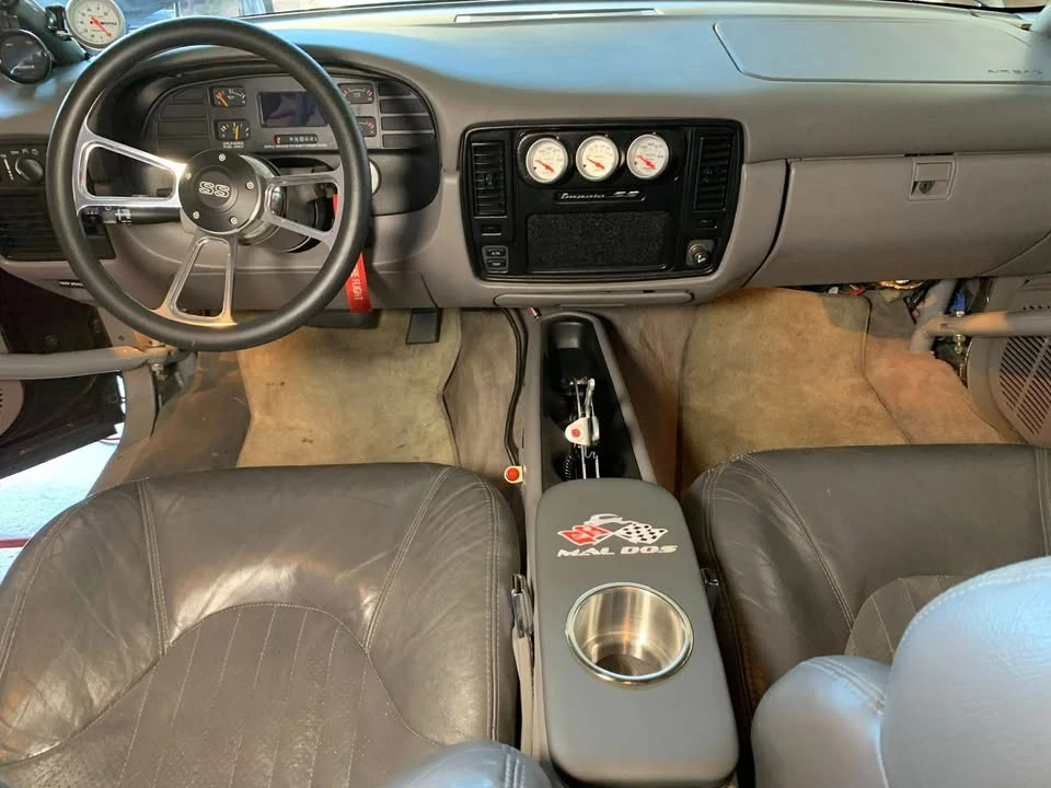 1995 Chevrolet Impala 7th Gen - Image 4 of 9