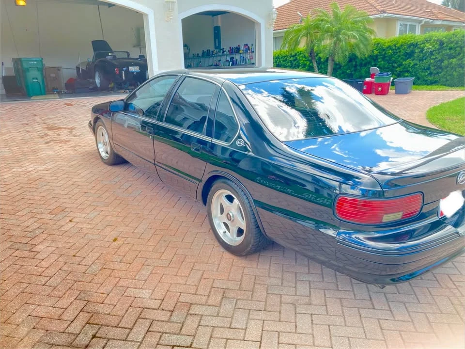 1995 Chevrolet Impala 7th Gen - Image 10 of 15