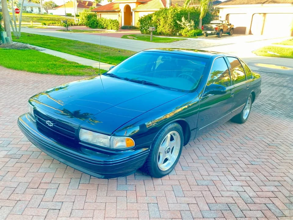 1995 Chevrolet Impala 7th Gen - Image 2 of 15
