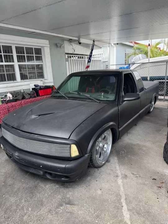 1995 Chevrolet S-10 Blazer 2nd Gen - Image 11 of 17