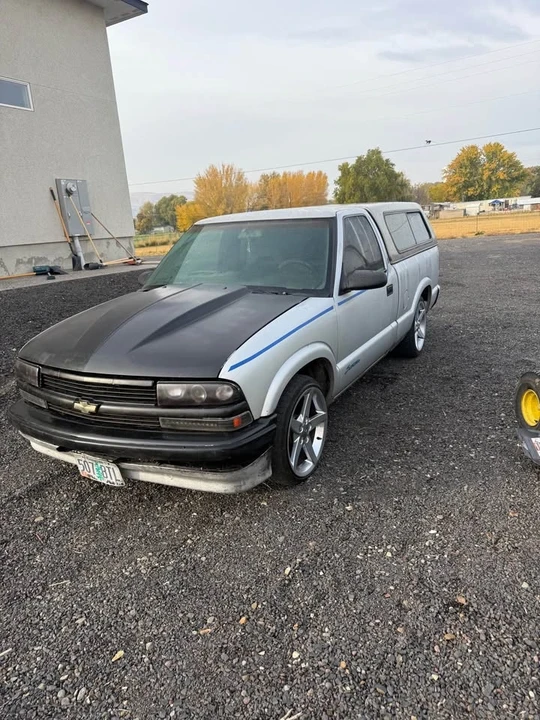 1995 Chevrolet S-10 - Image 5 of 10