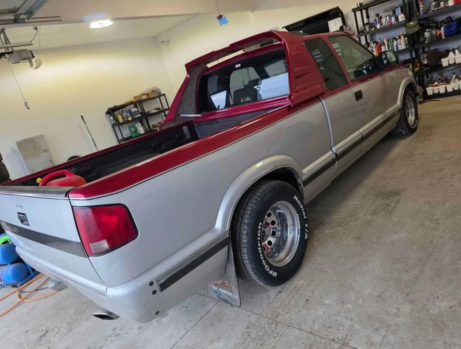 1995 Chevrolet S-10 - Image 4 of 9
