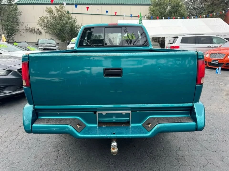 1995 Chevrolet S-10 - Image 16 of 20