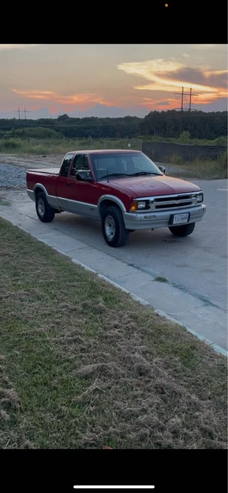1995 Chevrolet S-10 - Image 2 of 2