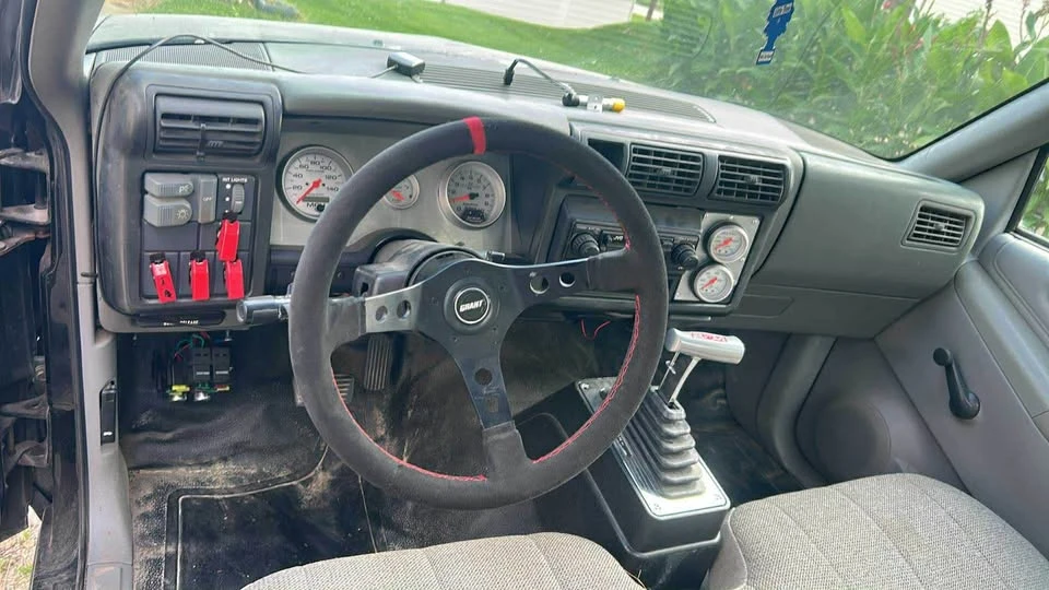 1995 Chevrolet S-10 - Image 4 of 17