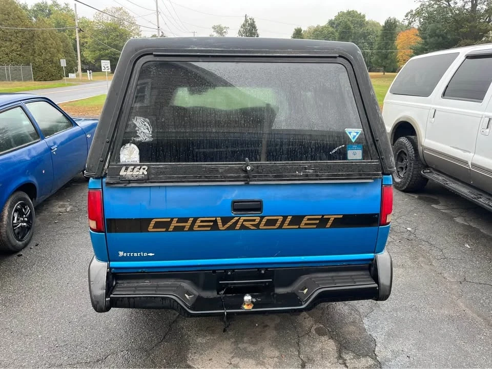 1995 Chevrolet S-10 - Image 4 of 5
