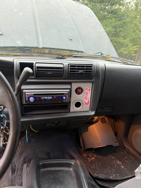 1995 Chevrolet S-10 - Image 19 of 20