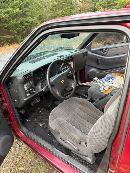 1995 Chevrolet S-10 - Image 15 of 20
