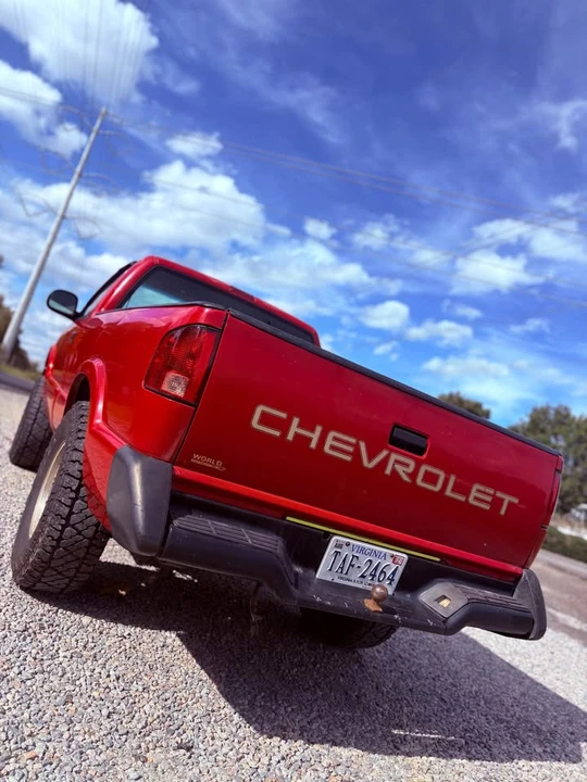 1995 Chevrolet S-10 - Image 4 of 6