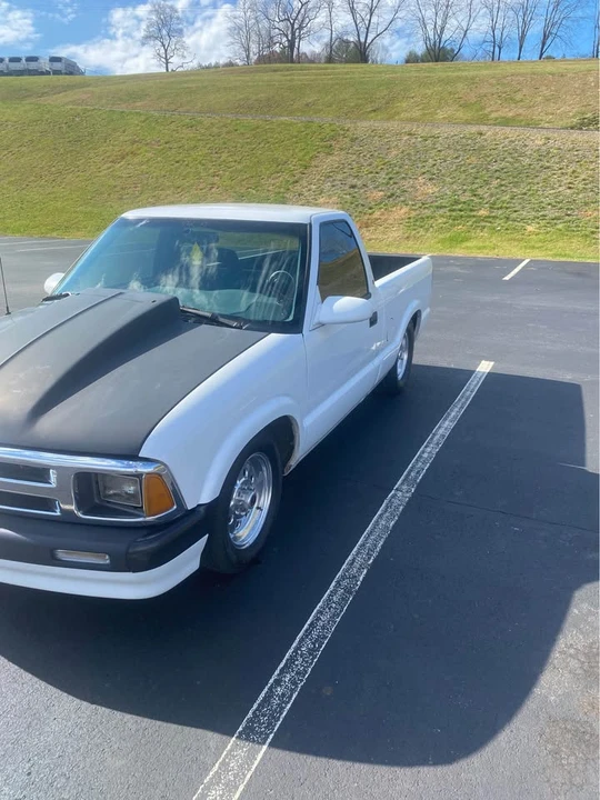 1995 Chevrolet S-10 - Image 3 of 10