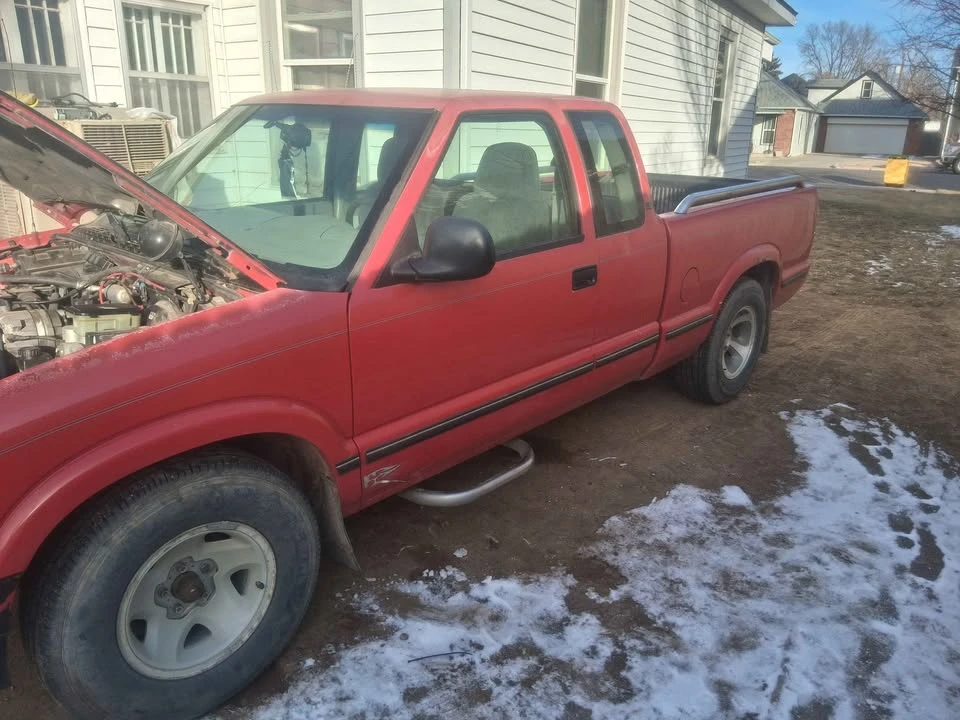 1995 Chevrolet S-10 - Image 3 of 6