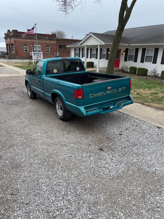 1995 Chevrolet S-10 - Image 3 of 5