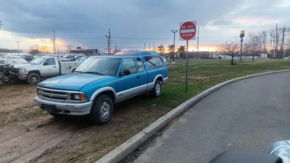1995 Chevrolet S-10 - Image 10 of 10