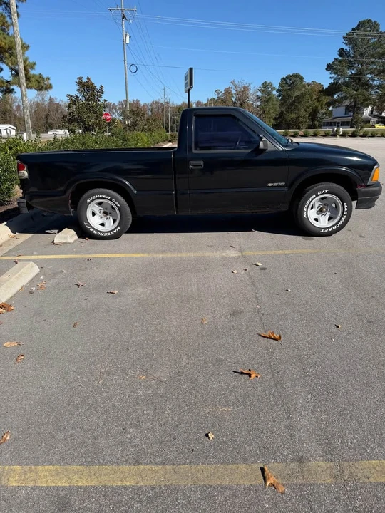 1995 Chevrolet S-10 - Image 5 of 7