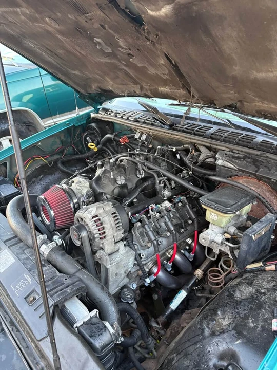1995 Chevrolet S-10 - Image 2 of 10