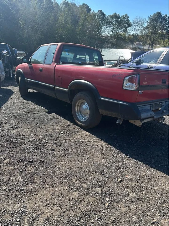 1995 Chevrolet S-10 - Image 5 of 7