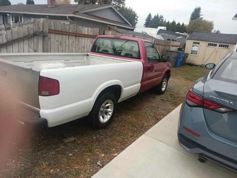1995 Chevrolet S-10 - Image 2 of 6