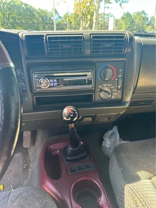 1995 Chevrolet S-10 - Image 7 of 7