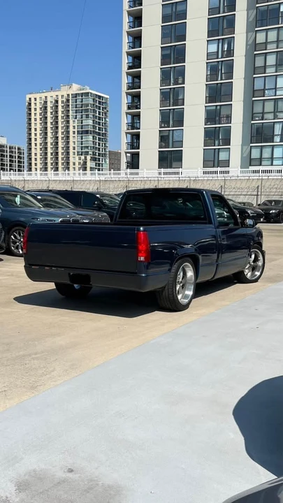 1995 Chevrolet Silverado 1st Gen - Image 6 of 12
