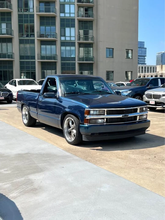 1995 Chevrolet Silverado 1st Gen - Image 9 of 12