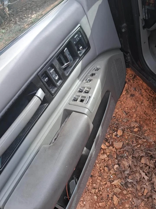 1995 Chevrolet Impala 7th Gen - Image 6 of 11