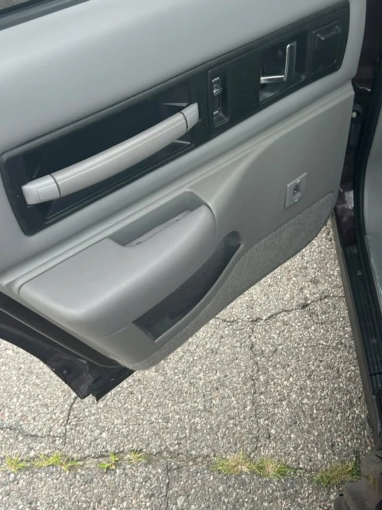 1995 Chevrolet Impala 7th Gen - Image 10 of 19