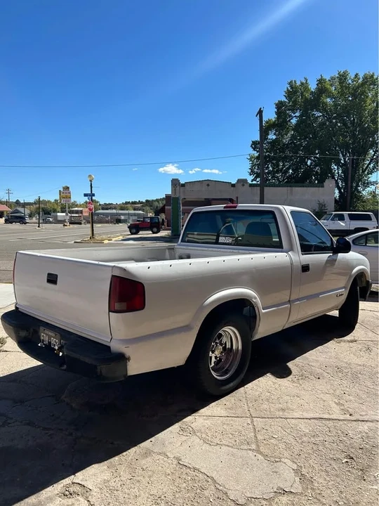1995 Chevrolet S-10 - Image 4 of 7