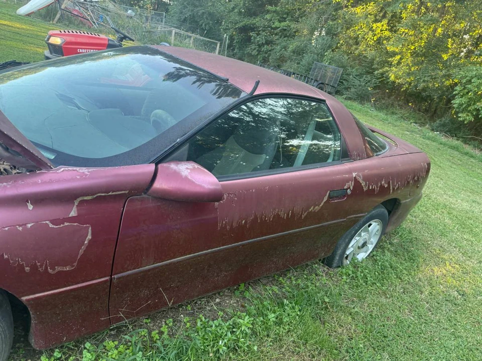 1995 Chevrolet Camaro 4th Gen - Image 3 of 7