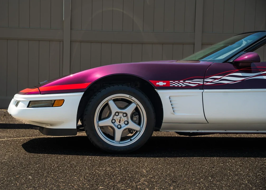 1995 Chevrolet Corvette C4 - Image 5 of 31