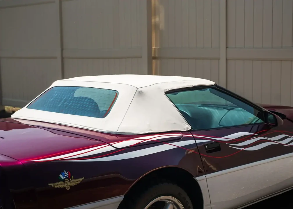 1995 Chevrolet Corvette C4 - Image 23 of 31