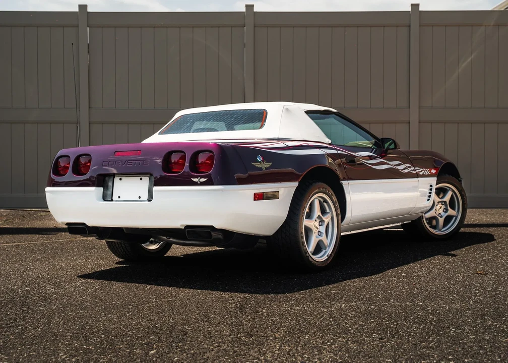 1995 Chevrolet Corvette C4 - Image 11 of 31