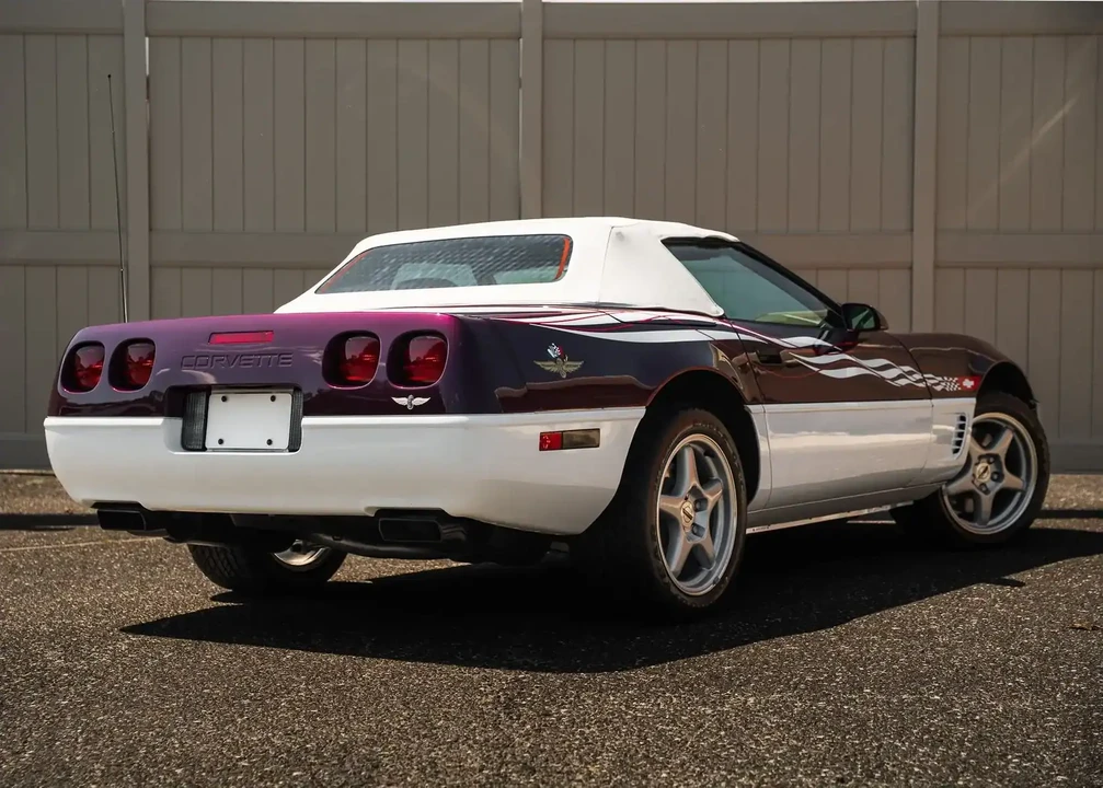 1995 Chevrolet Corvette C4 - Image 8 of 31